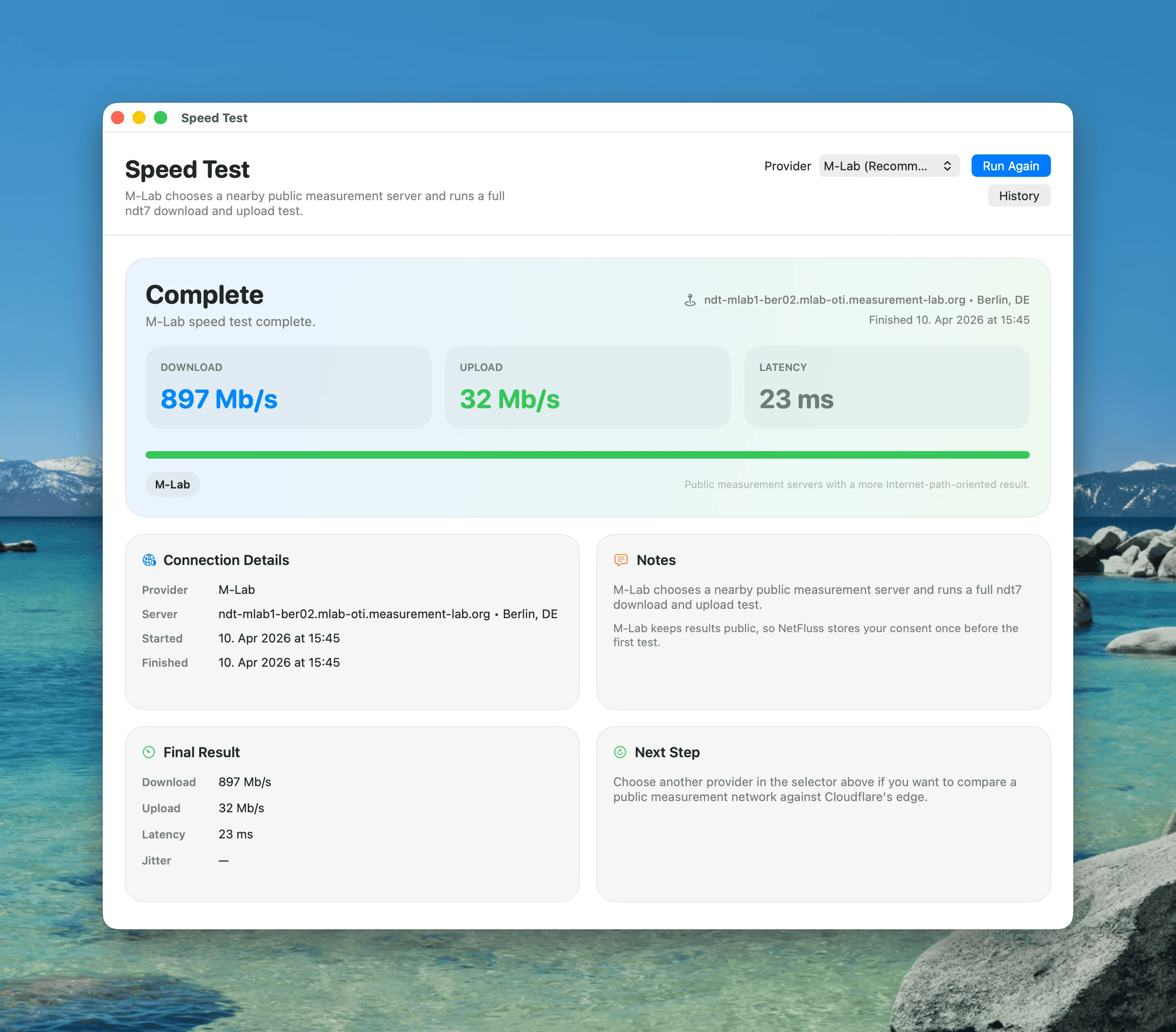 NetFluss Speed Test window showing download and upload results and a history of previous tests