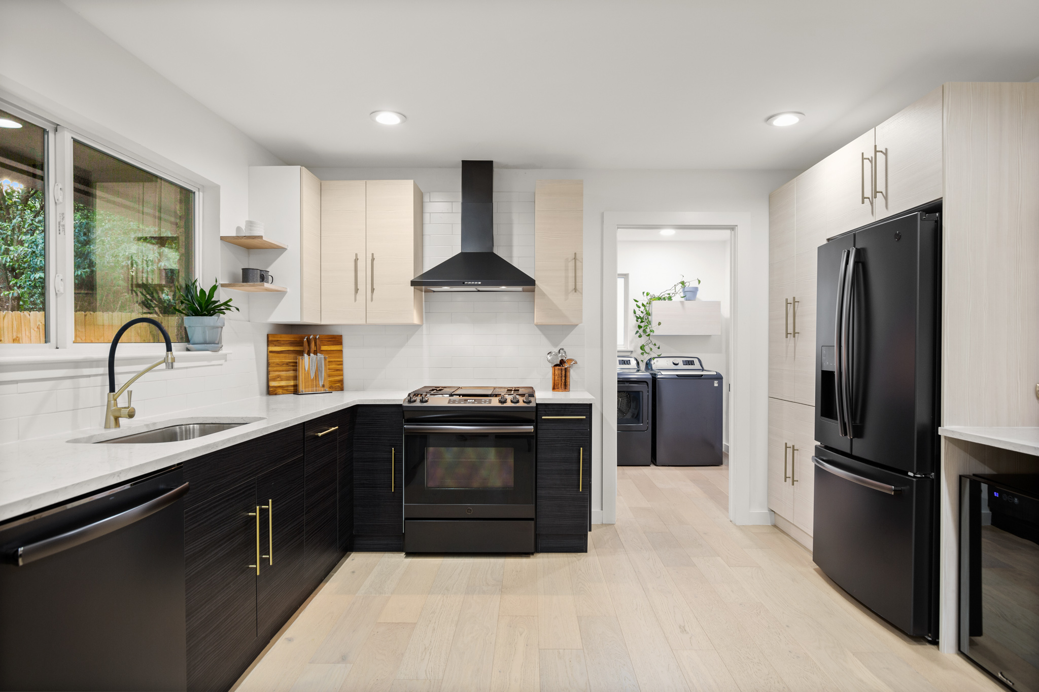 Salem Hill kitchen appliance suite — Tayton Remodeling Austin TX