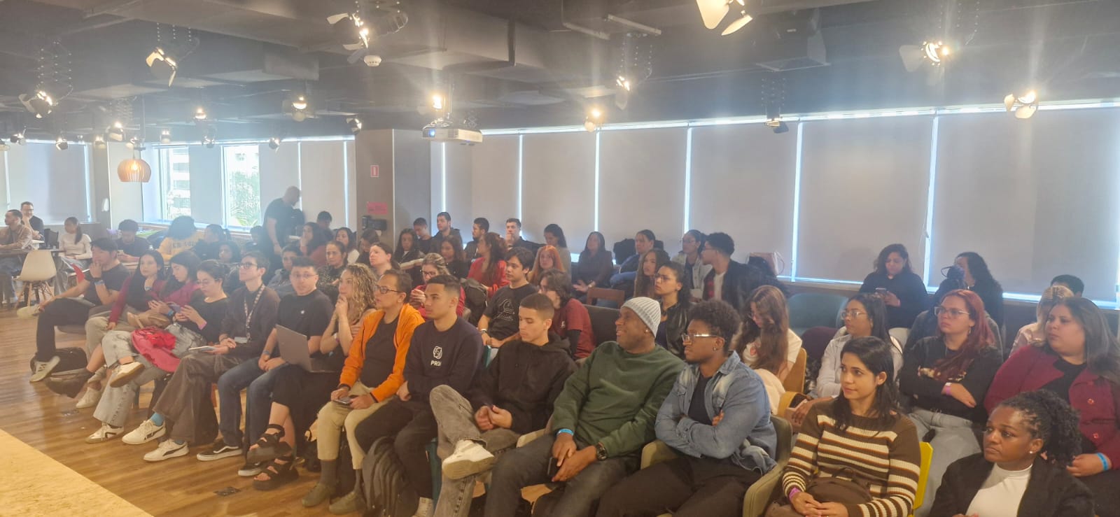 Renato palestrando 6