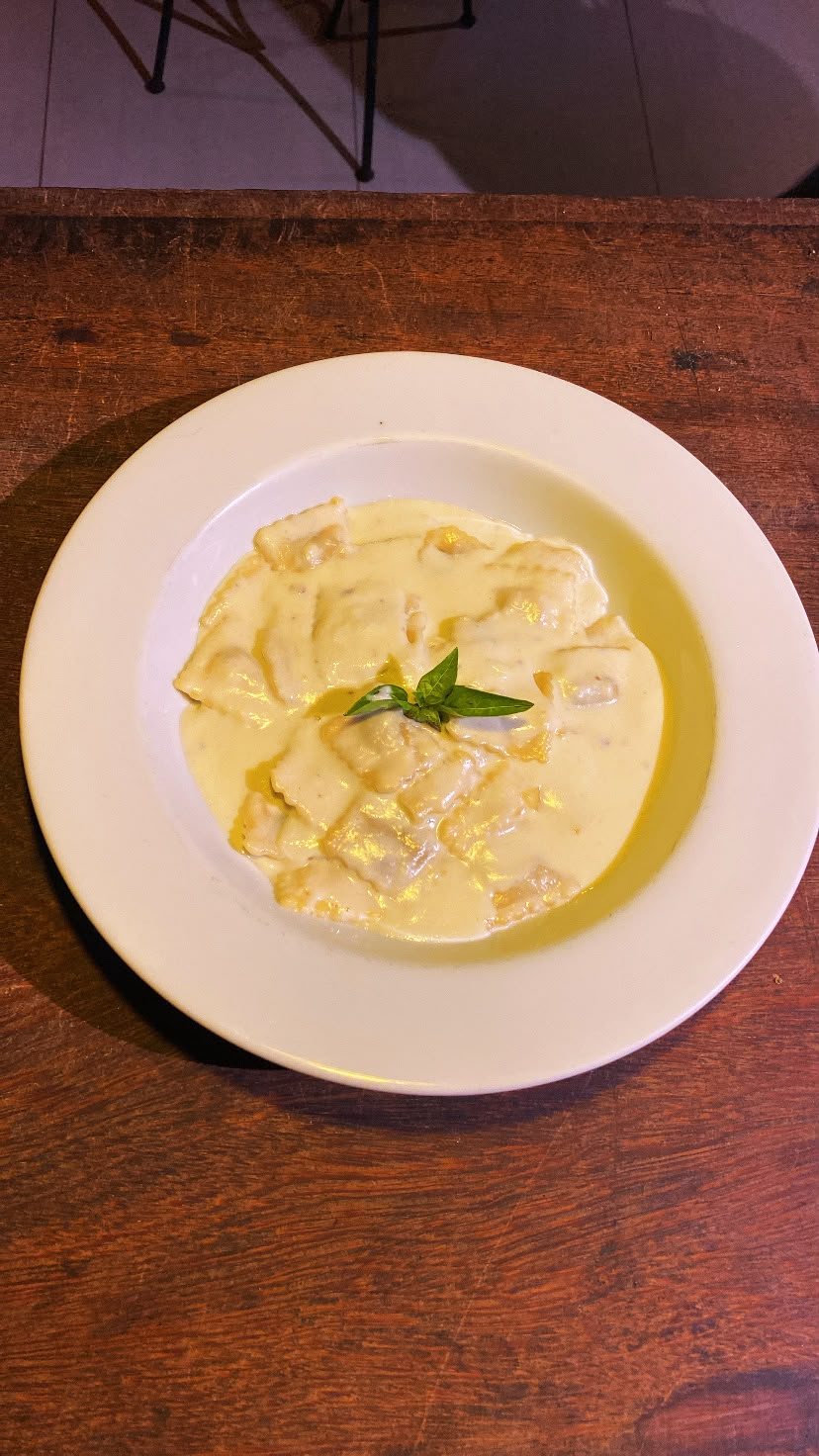 Ravioli(Carne ou Queijo)