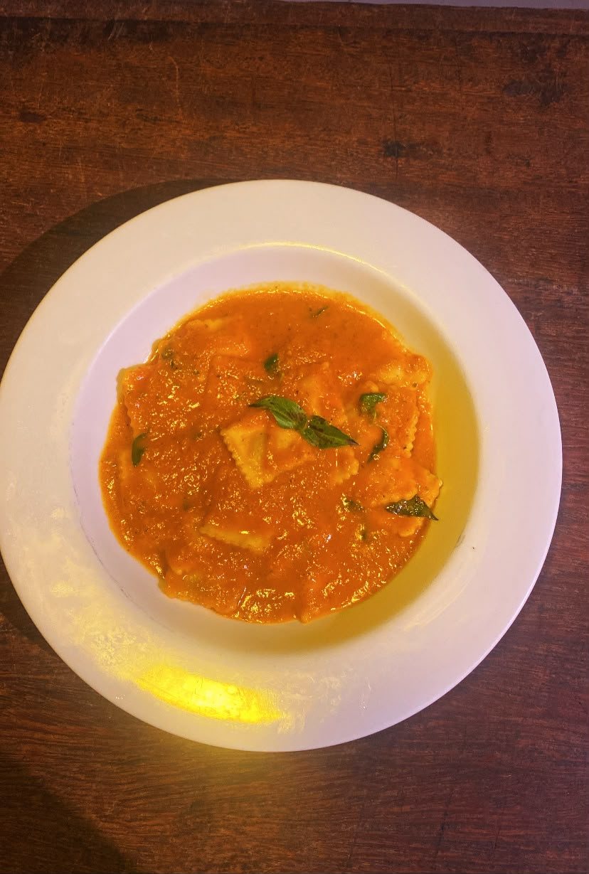 Ravioli (Carne ou Queijo)