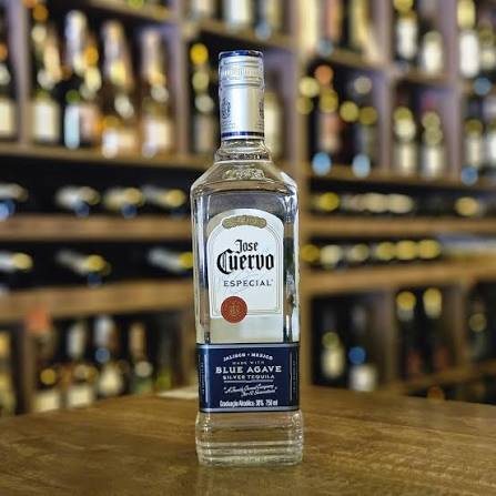 Tequila José Cuervo Prata