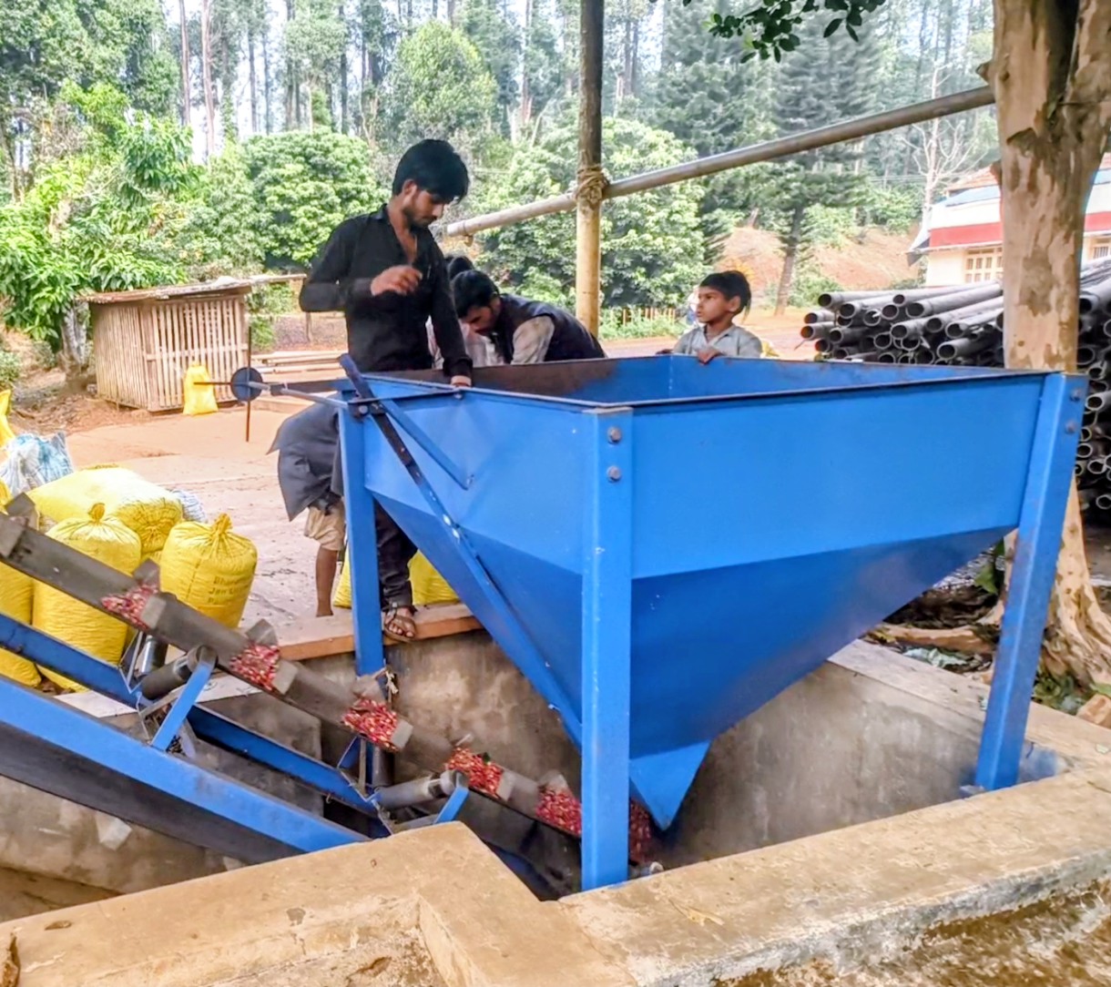 Labour loading pulper