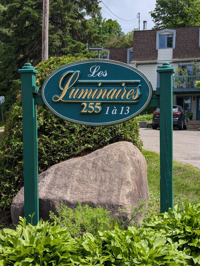 Pancarte de la copropriété Les Luminaires