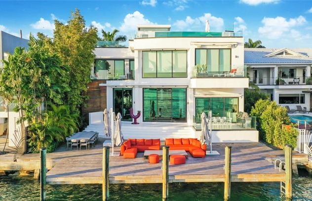 Lugar real que inspirou Prédio residencial em Rialto Islands