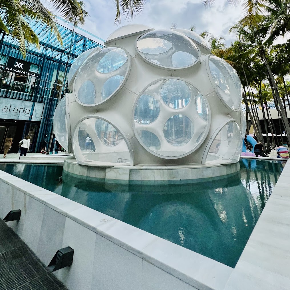 Real place that inspired Landmark in Vice City
