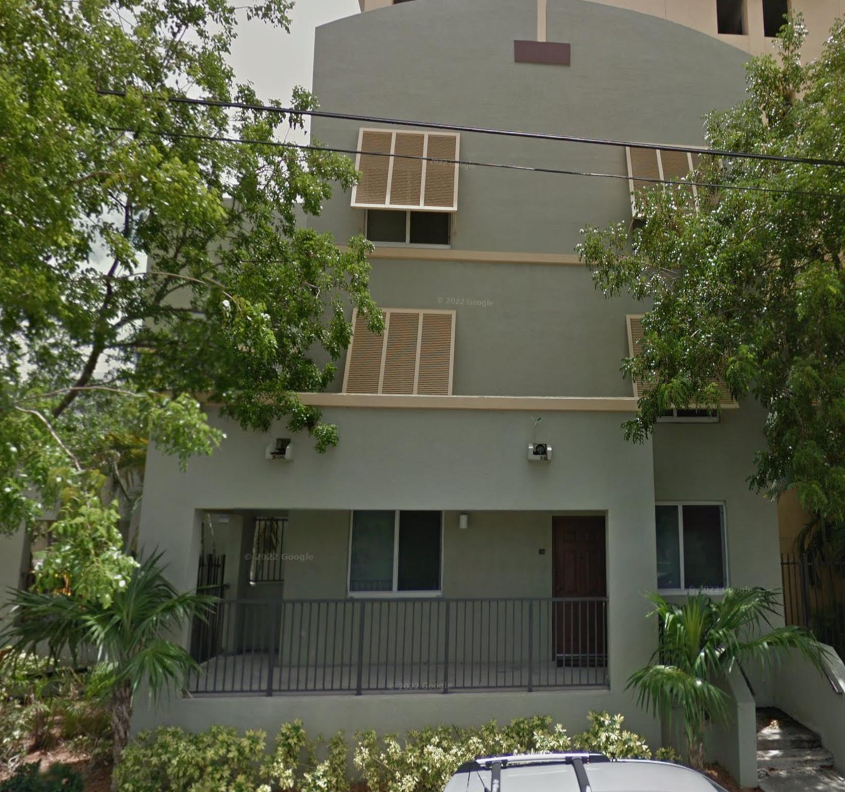 Lugar real que inspiró Edificio residencial en Salton