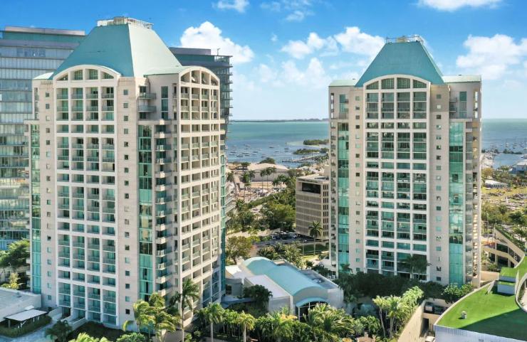 Real place that inspired Hotel in Peacock Bay