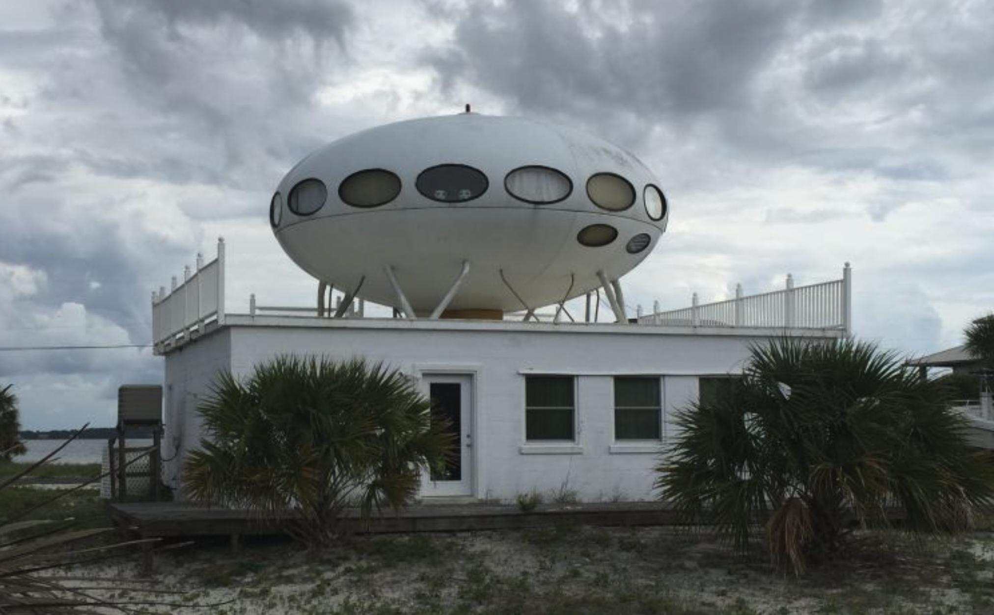 Real place that inspired Spaceship House