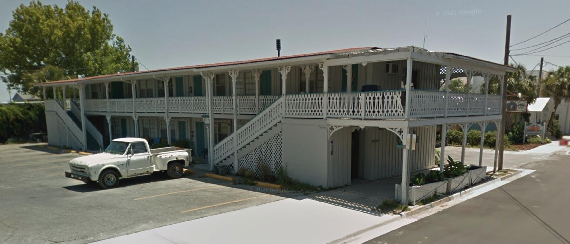 Real place that inspired Hotel in Watson Bay