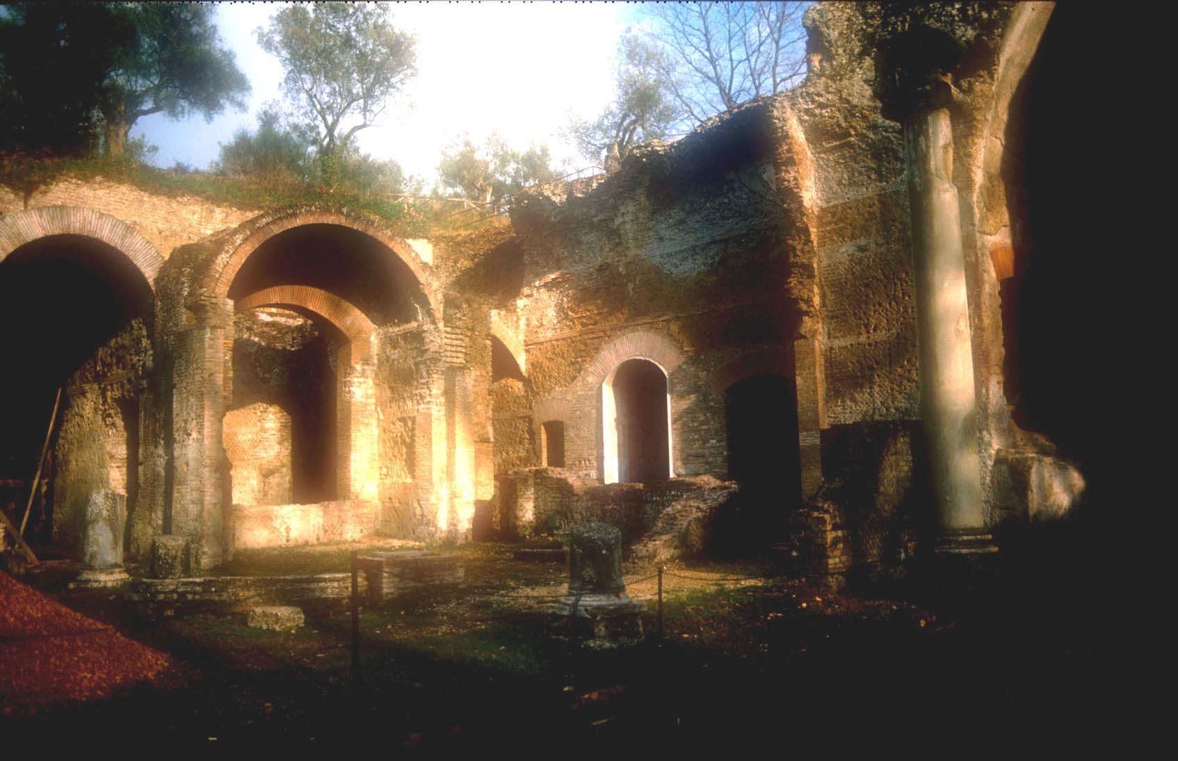 Photograph of the lateral pavilion at the Canopus at Hadrian's Villa