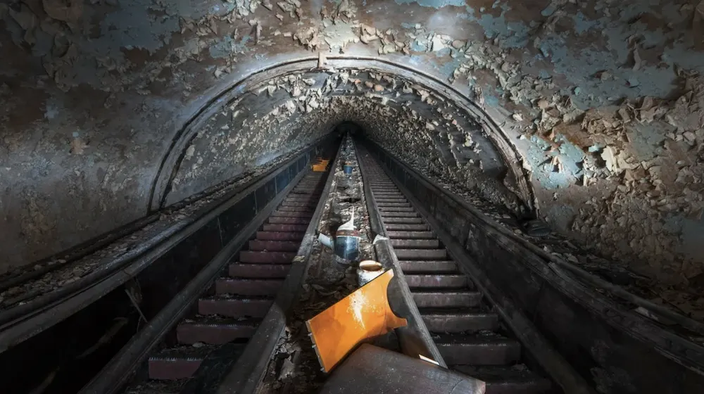 The Secret Government Bunker (D-6)