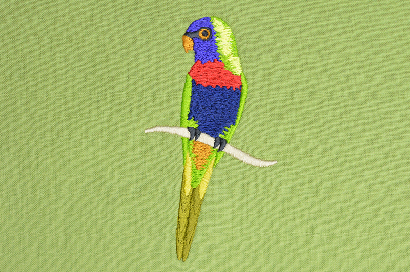 Rainbow Lorikeet free embroidery design