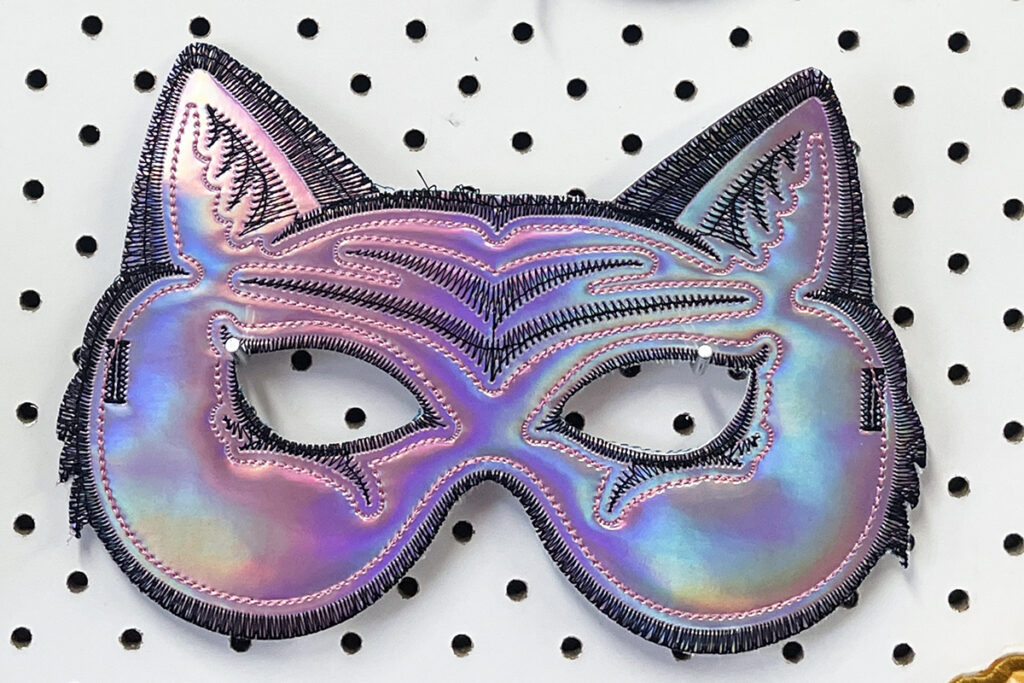 Halloween Mask – Cat free embroidery design