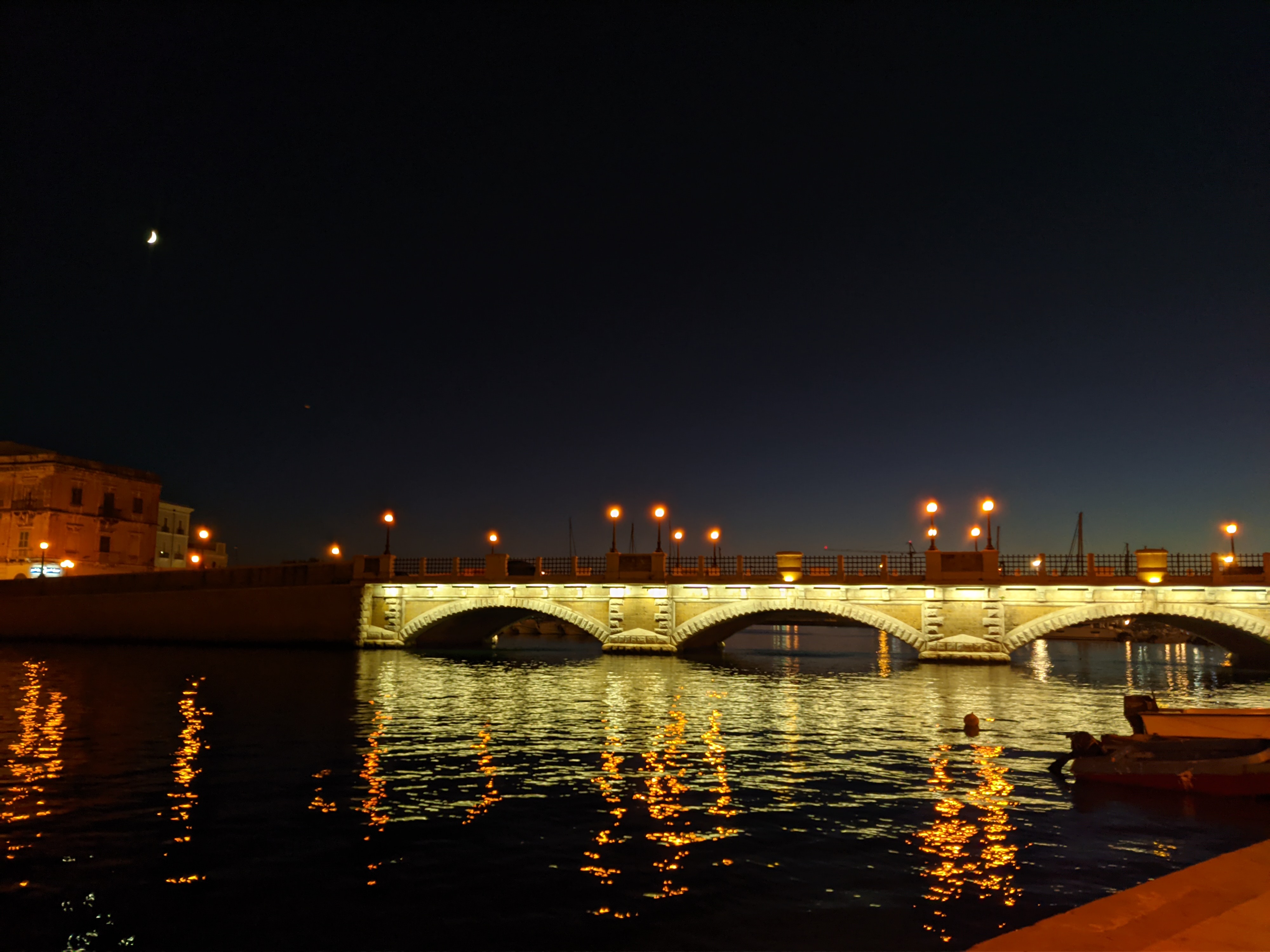 PXL_20221030_163500649.MP_nighttime_bridge.jpg