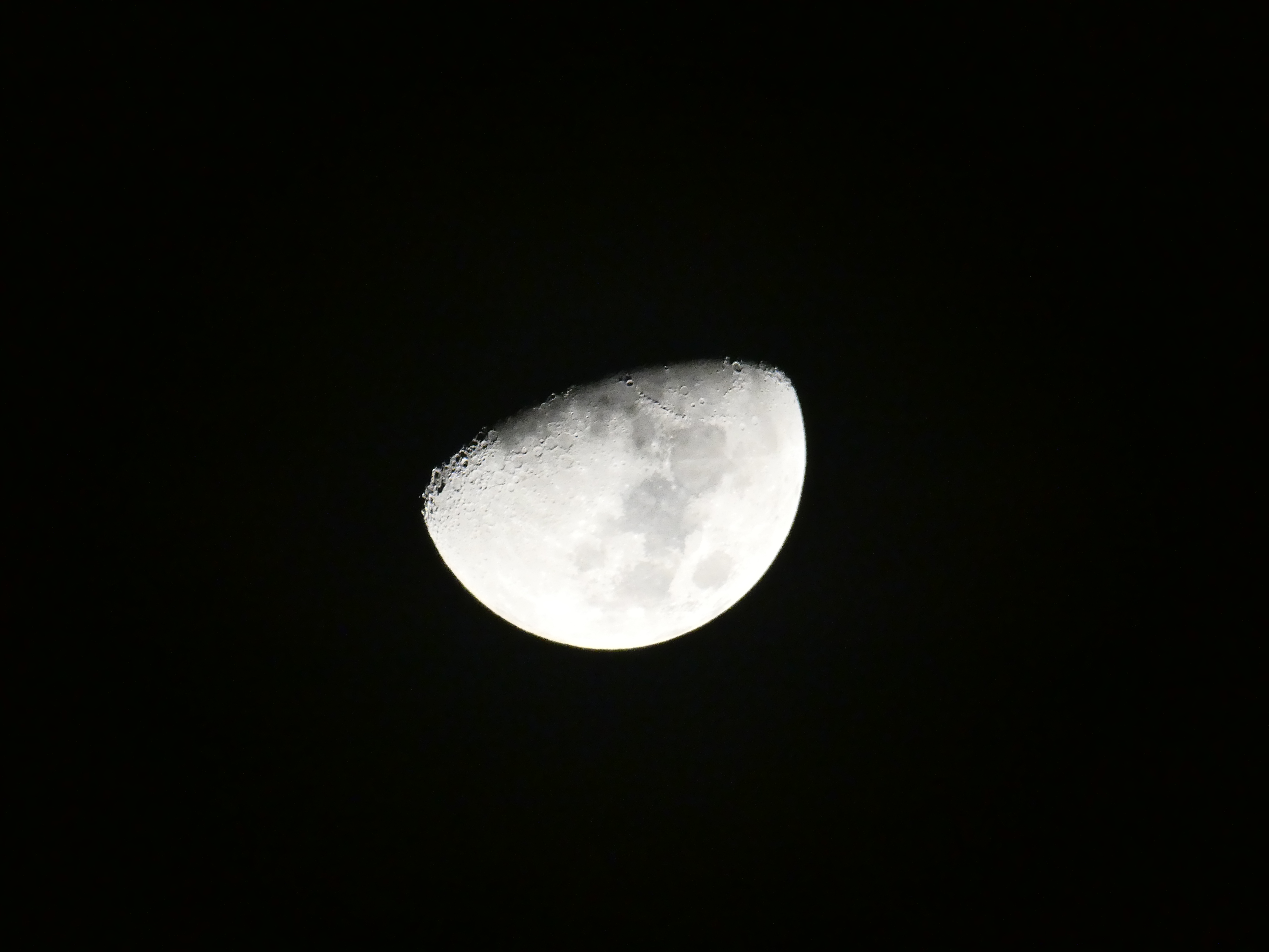 _1210007_half_moon_up.JPG