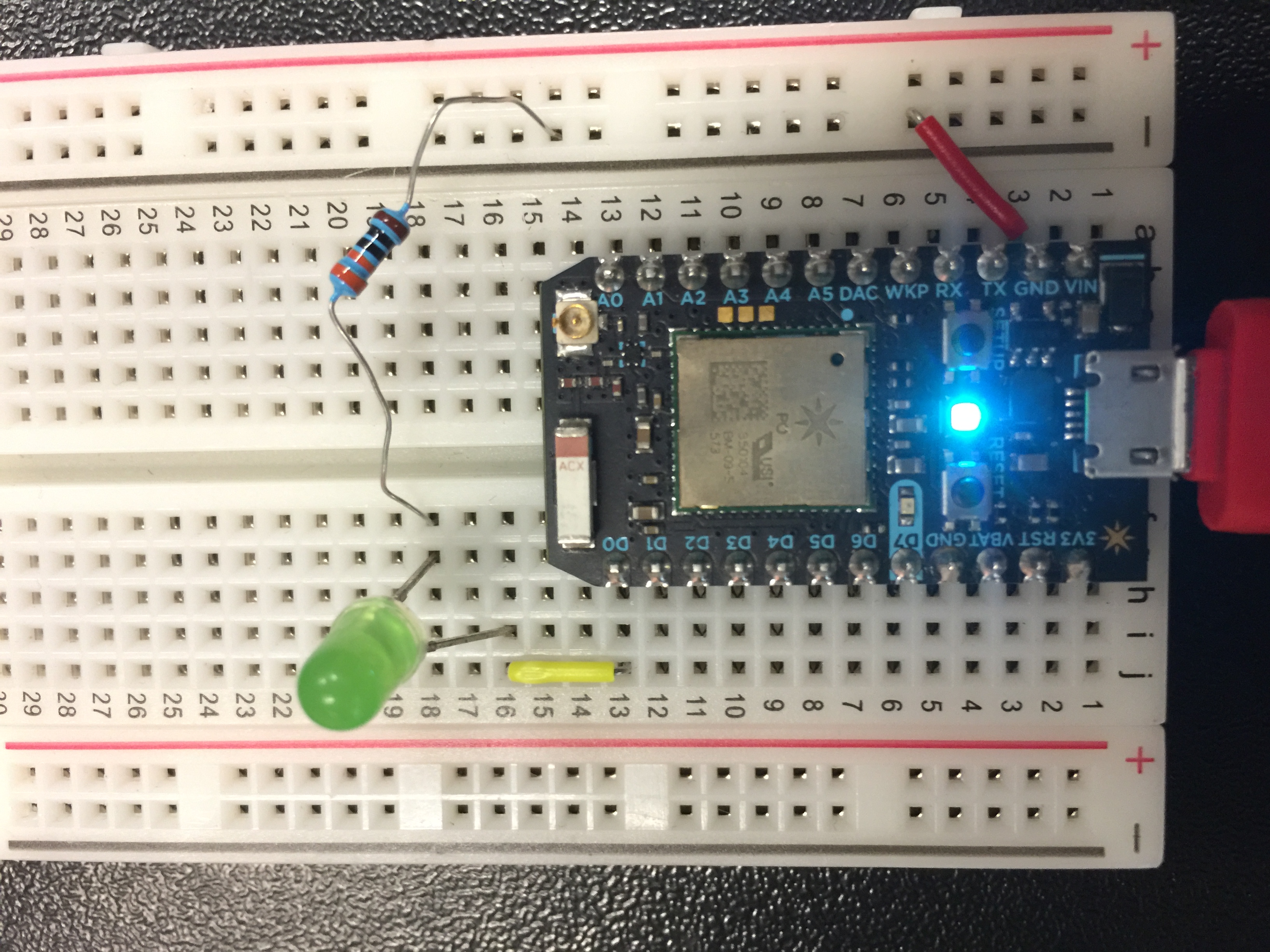 Particle Photon playing Blink an LED in the Off Status