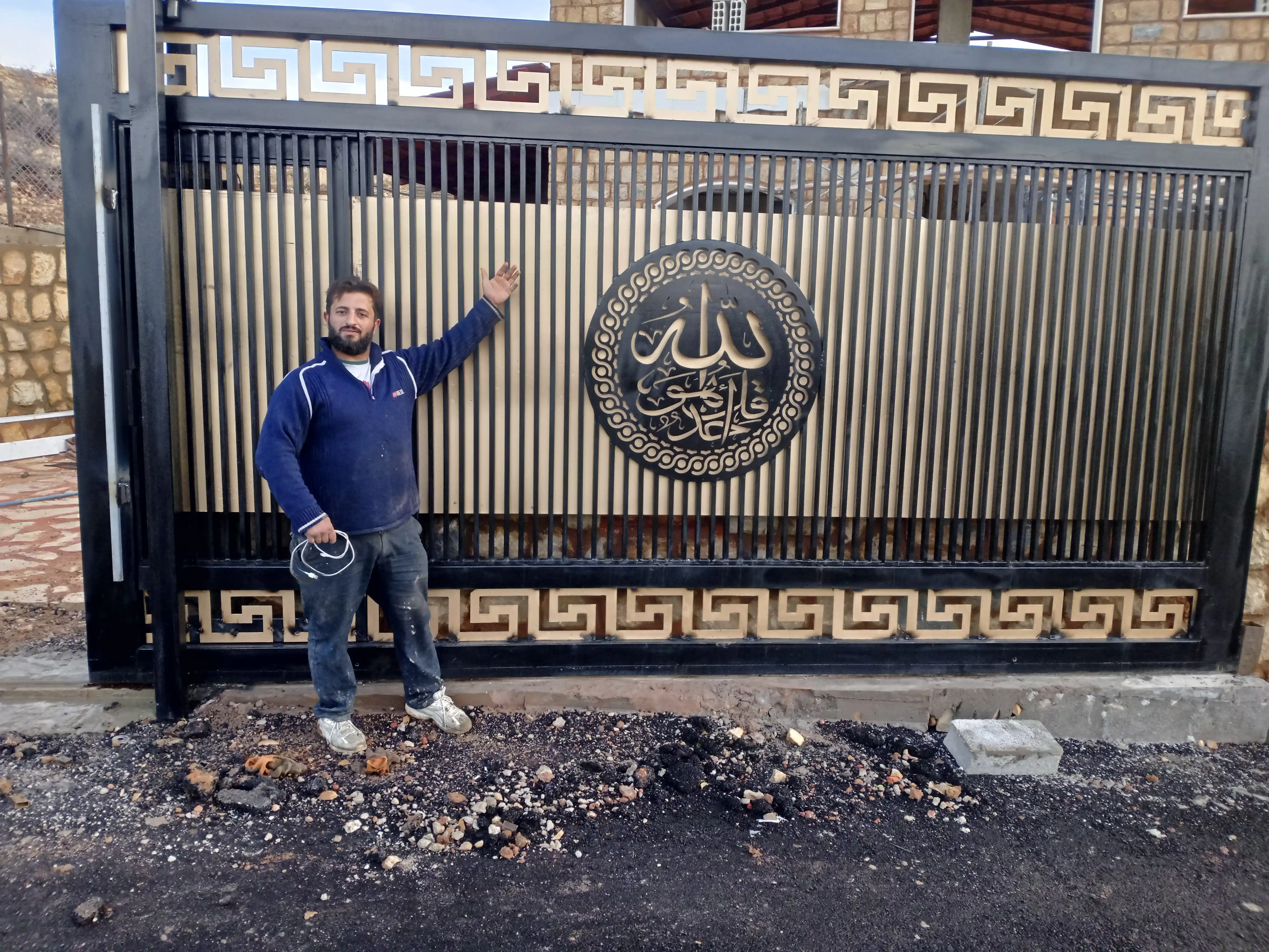 بوابة فاخرة رئيسية
