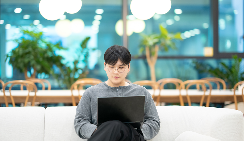동료 인터뷰