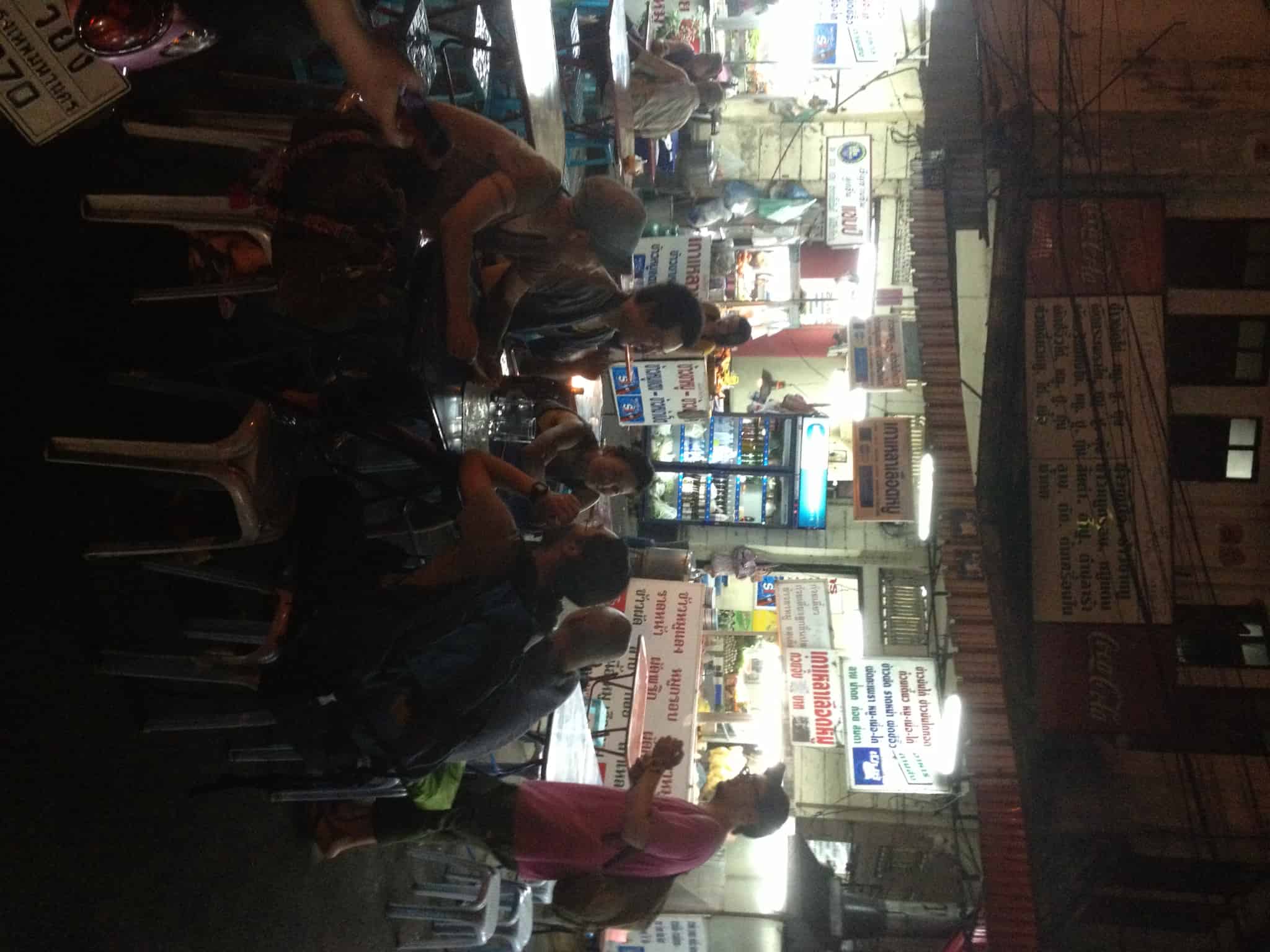 夜の市場