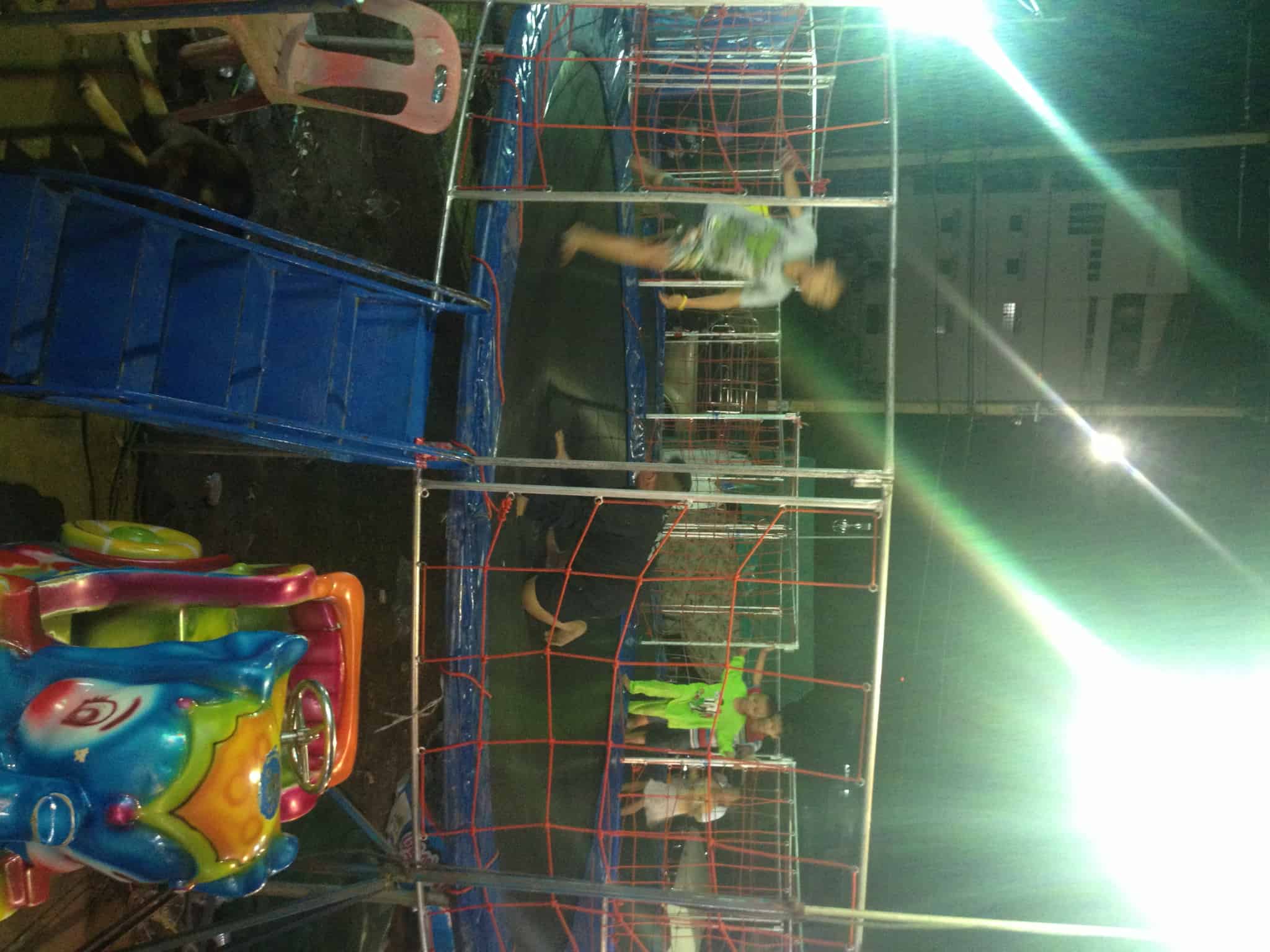 夜の街灯