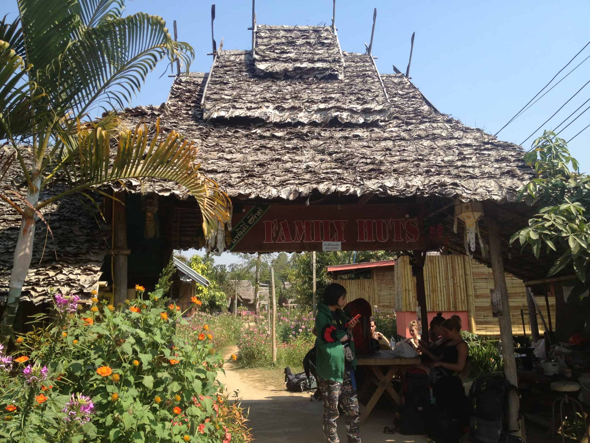 タイの民家・藁屋根