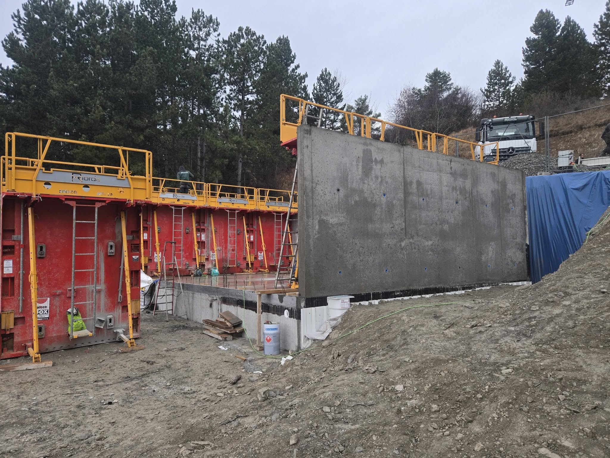 Vide sanitaire, dalle et garage en béton banché, vue 3