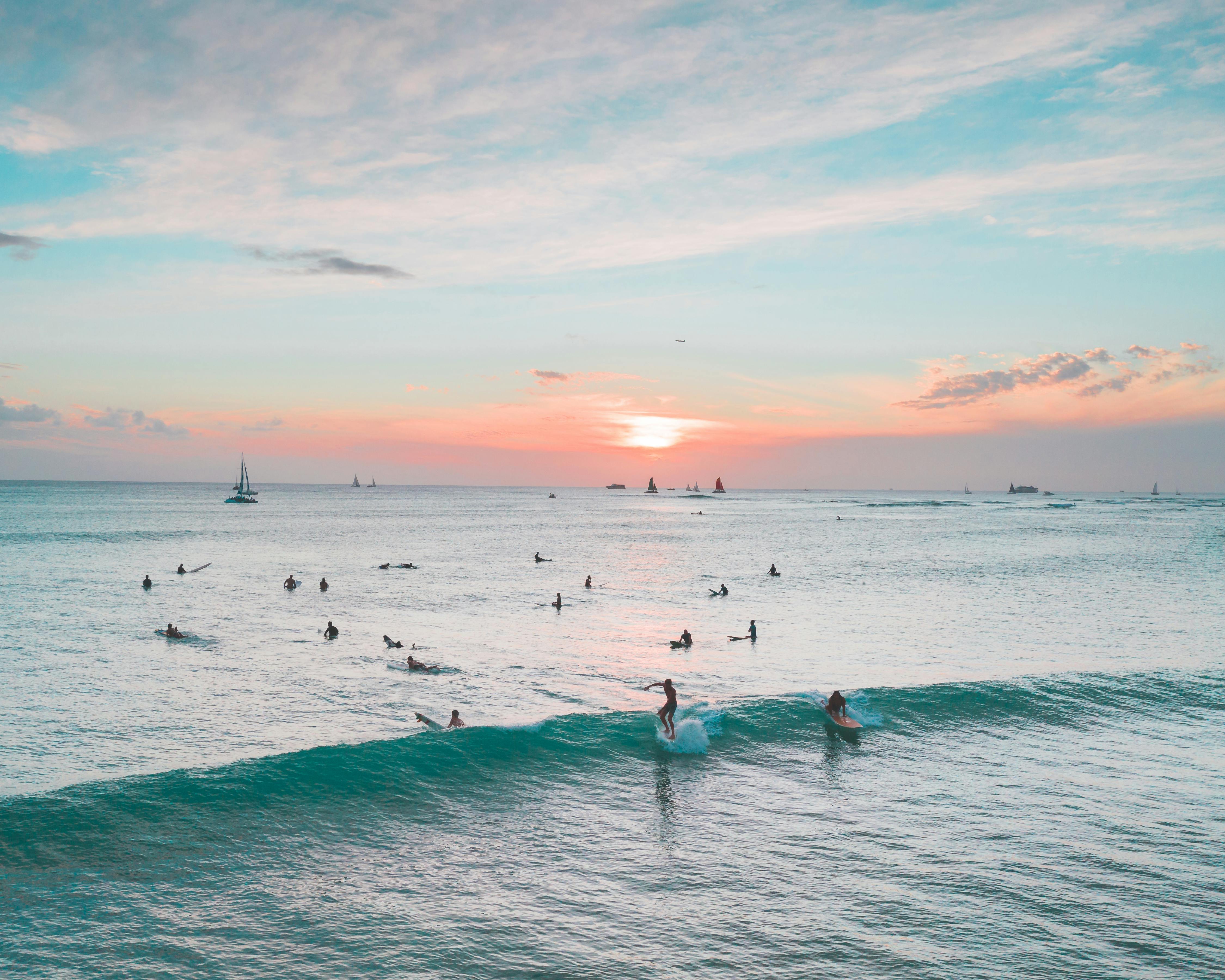 Hawaii surfing lessons beginner student