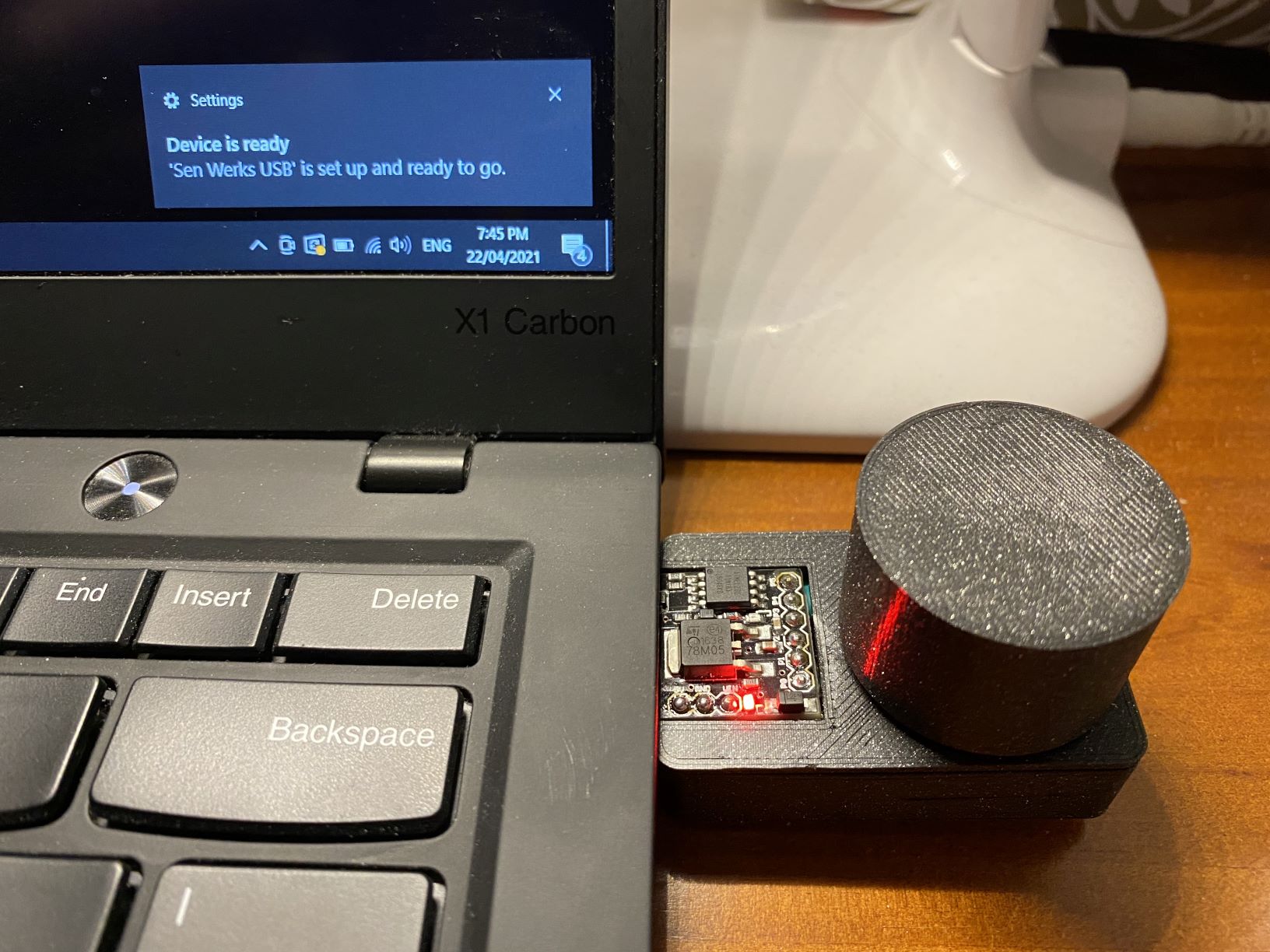 Digispark Volume Knob on a laptop