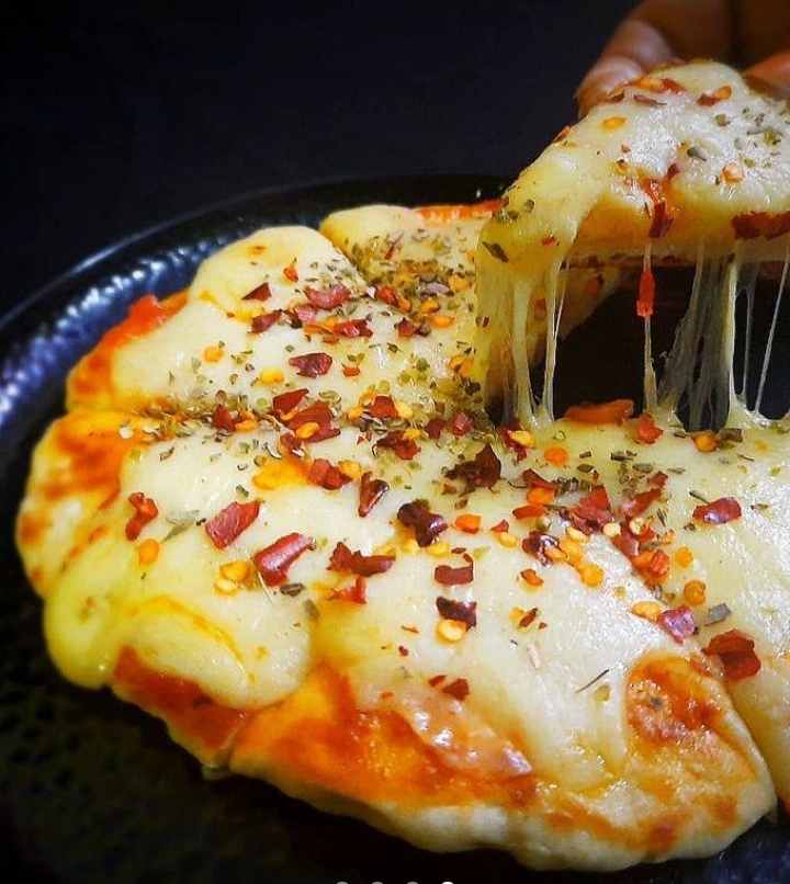 Cheese Pizza