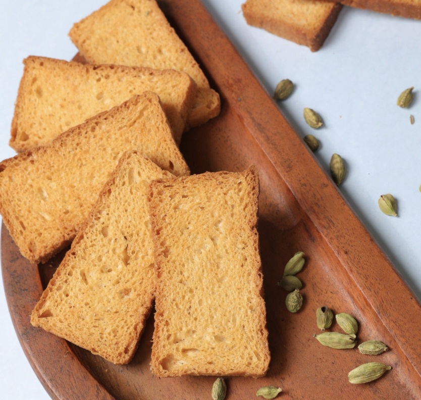 Elaichi Butter Rusk