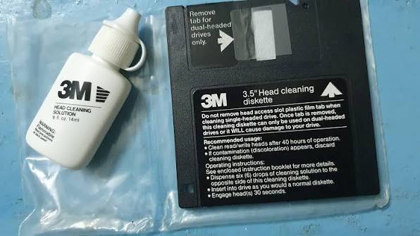 Floppy drive