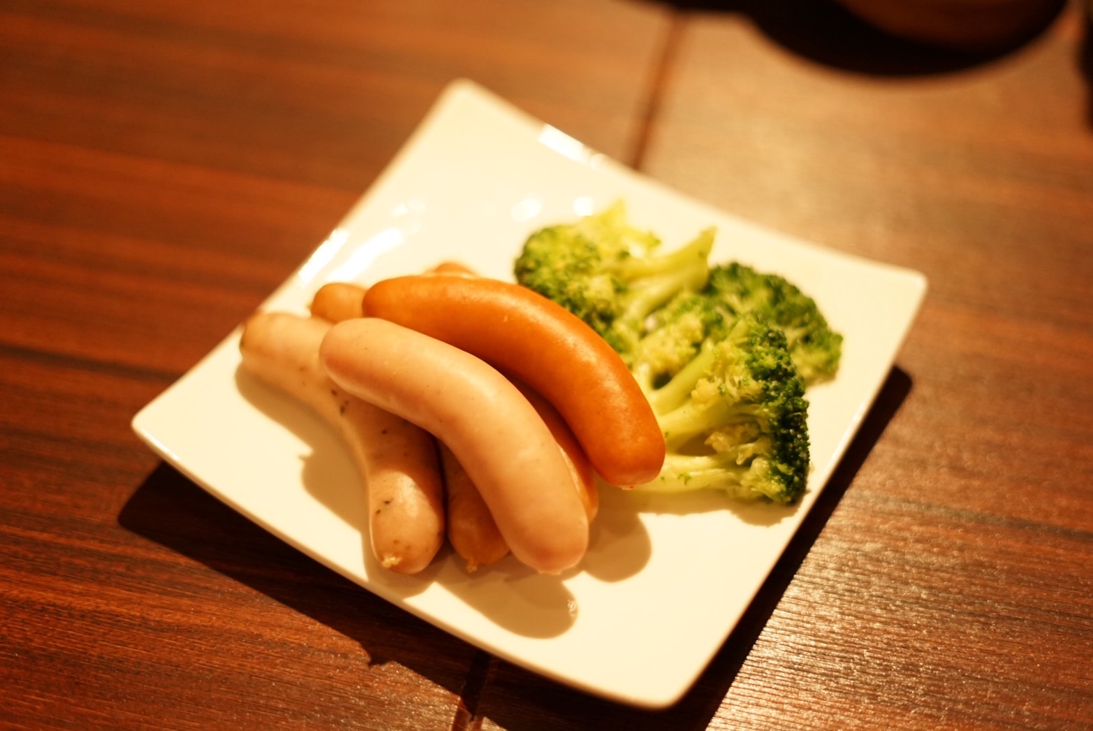 ソーセージ盛り合わせ