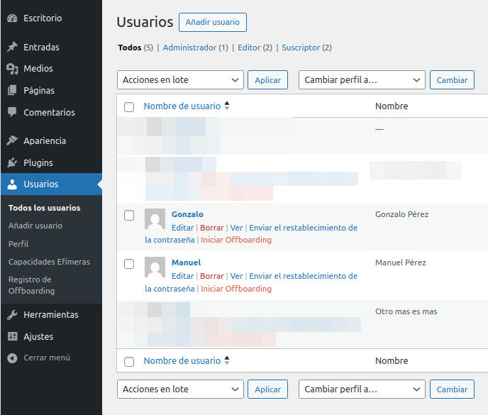 Enlace "Iniciar Offboarding" en la lista de usuarios