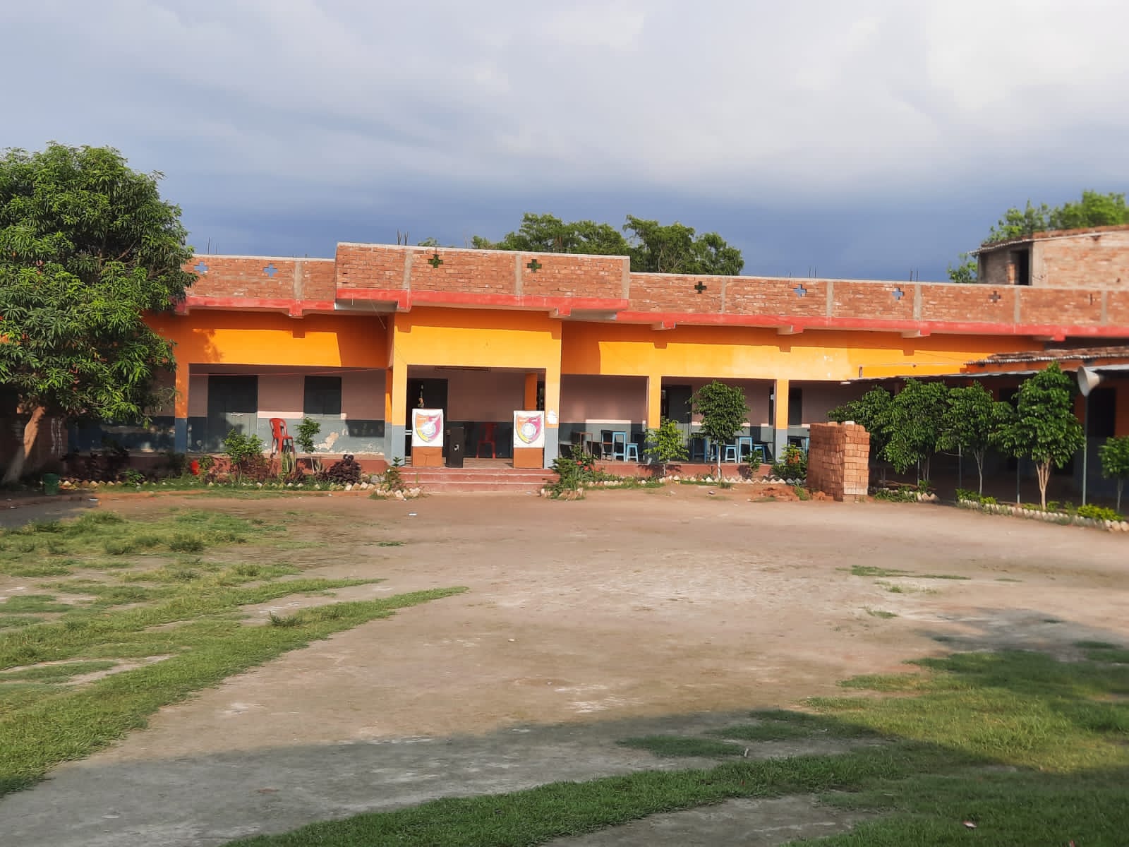 Subhash Public School campus building