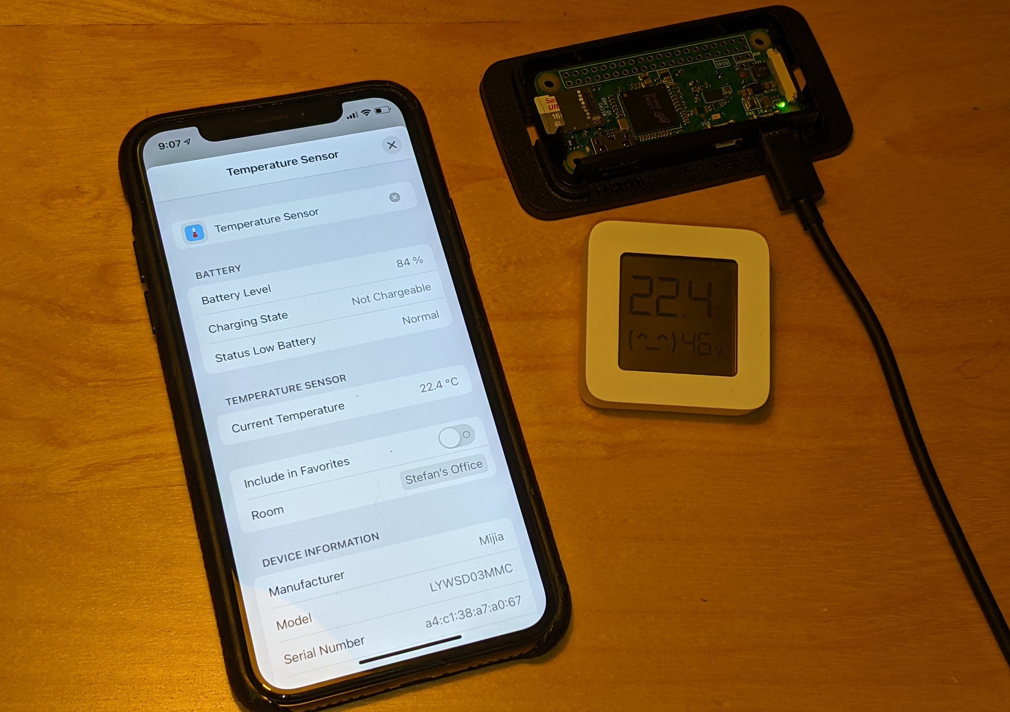 iPhone, Pi Zero and Mijia Sensor