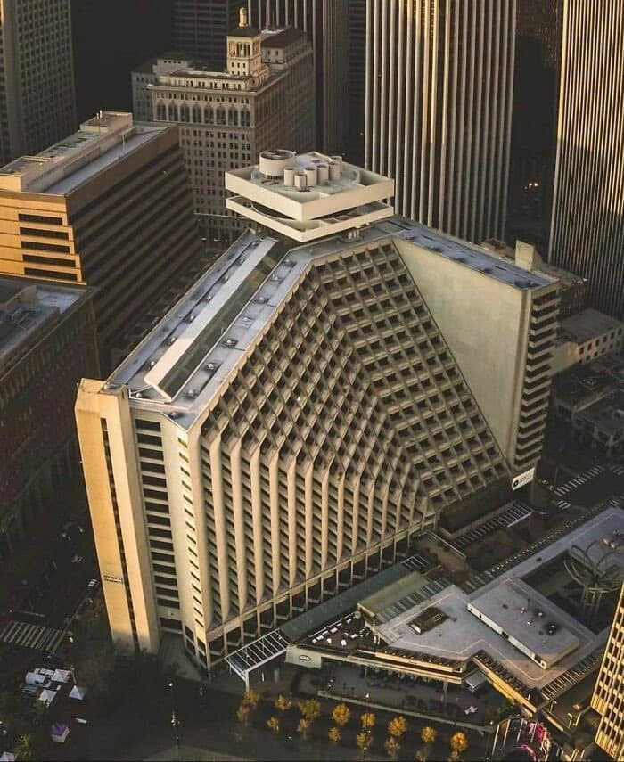 Hyatt Regency San Francisco by John Portman (1973)