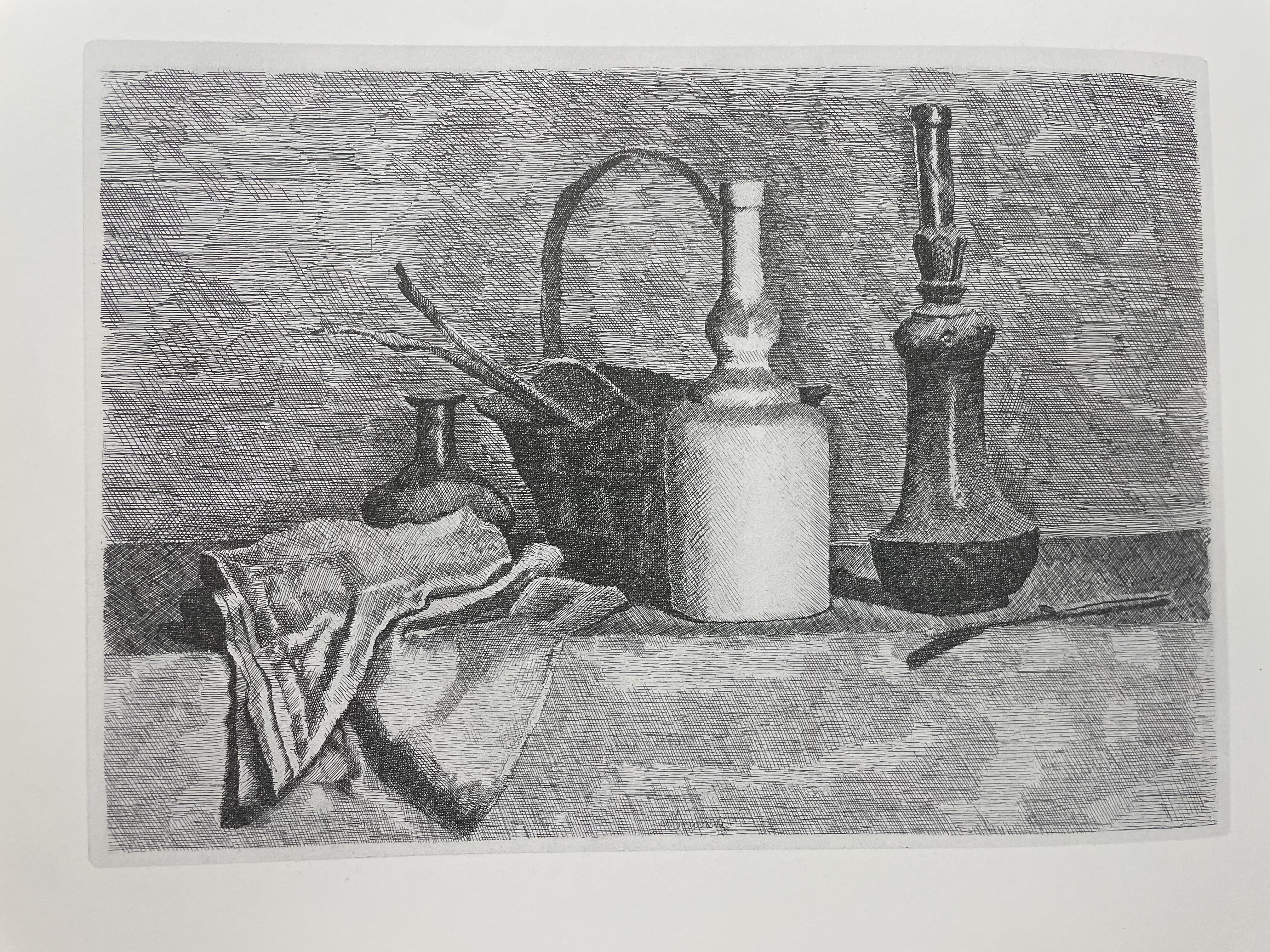 Natura morta con panno a sinistra by Giorgio Morandi (1927)