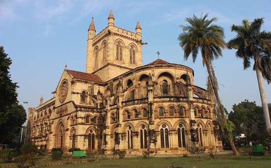 8. सभी संतों कैथेड्रल