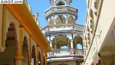 7. घंटाघर