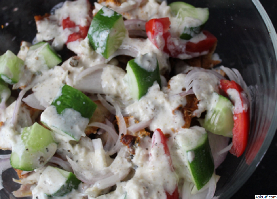 स्वादिष्ट पाव रोटी ब्रेड सलाद बाउल रेसिपी