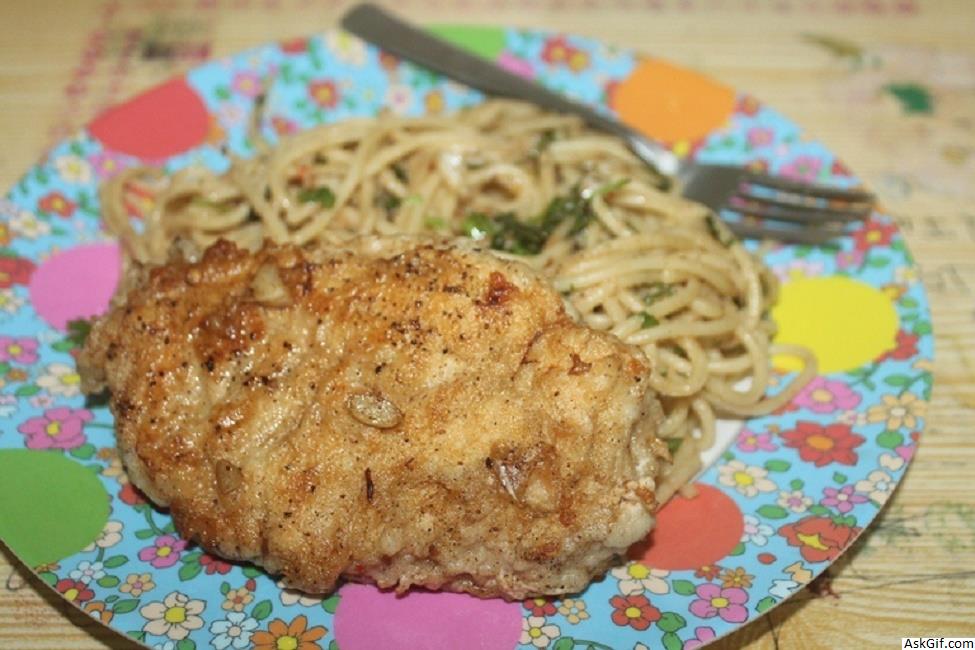 Tasty Chicken Scallopini  ( Seared Chicken With Lemon Butter Pasta ) Recipe