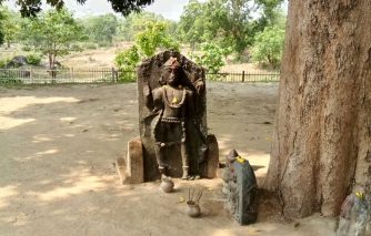 4. भैरमदेव मंदिर