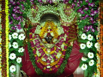 1. शीताला चौकी धाम मंदिर