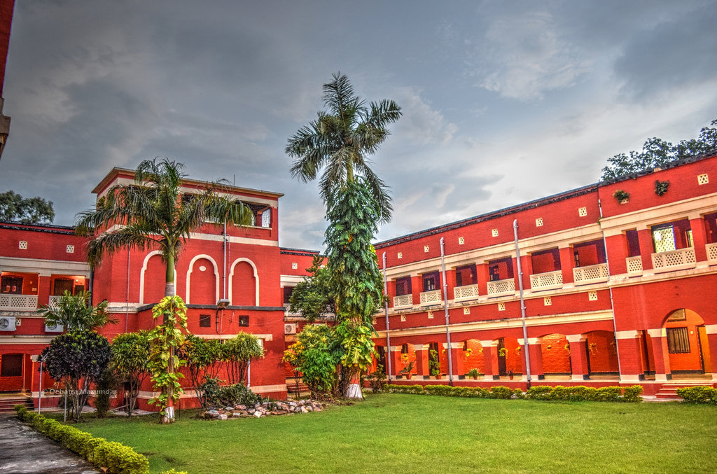 2. जमालपुर जिमखाना