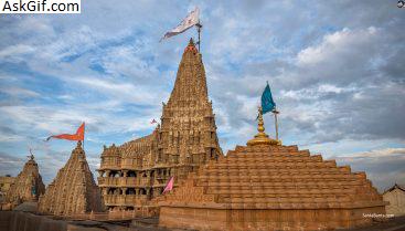 1. द्वारकाधीश मंदिर