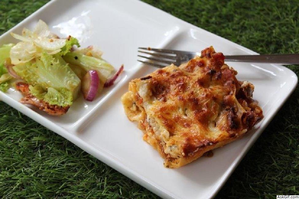 स्वादिष्ट चिकन लज़ान्या पकाने की विधि