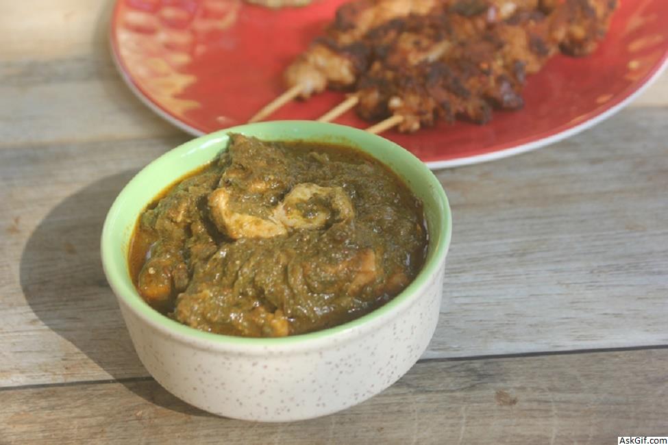 स्वादिष्ट पालक चिकन रेसिपी