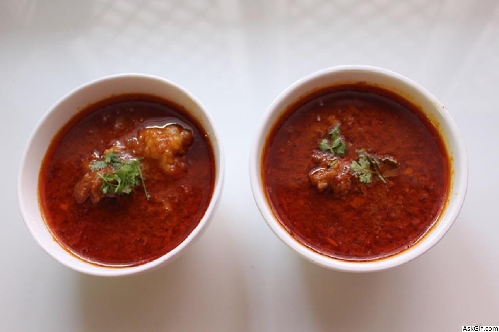 स्वादिष्ट सूजी चिकन करी रेसिपी