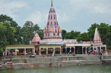 2. त्रिलोचन महादेव मंदिर